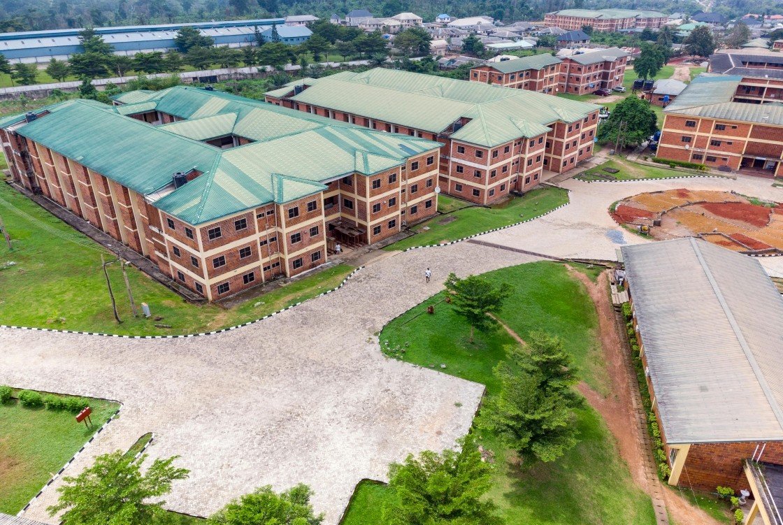 Campus-3
